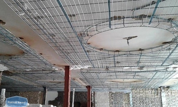 مقایسه استفاده از پنل کچی کناف و رابیتس